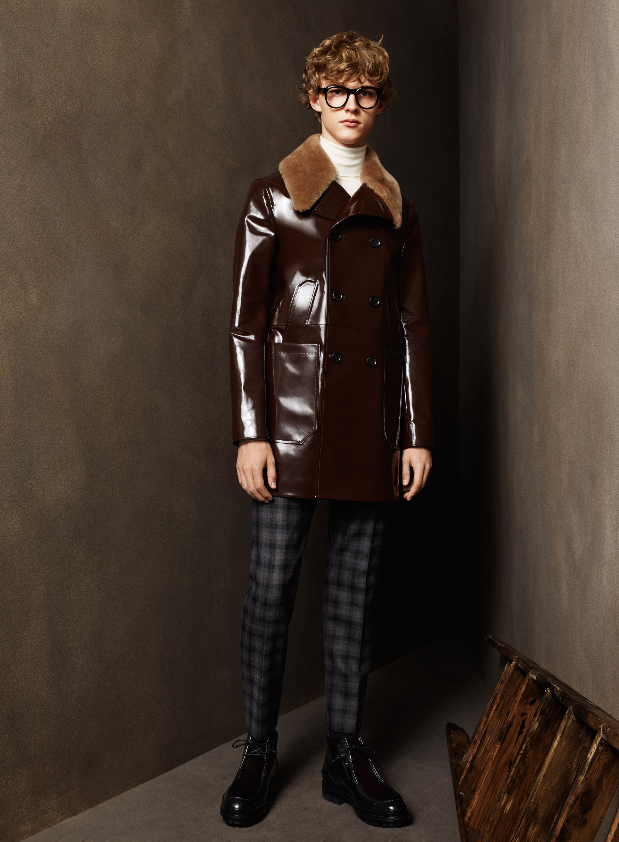 Bally Changes Things Up For Their 2016 Fall/Winter Campaign | The ...