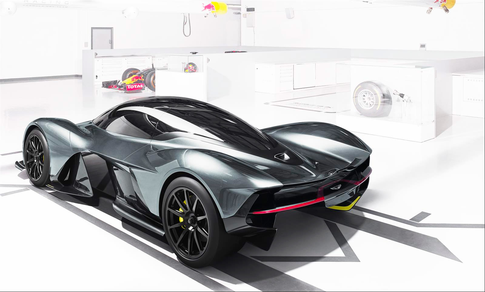 Aston Martin Valkyrie