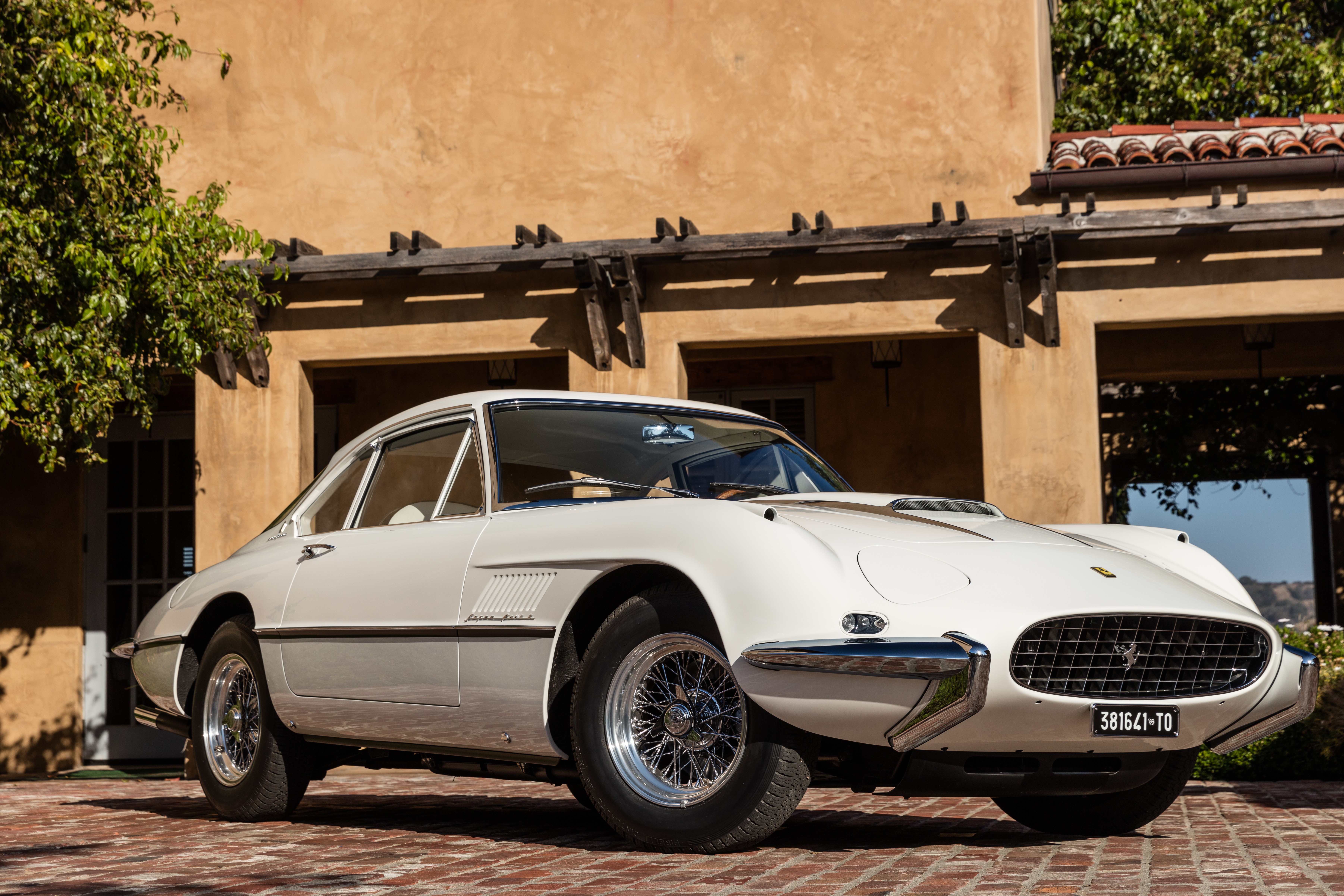 1960 Ferrari 400 Superamerica Coupé Superfast II by Pinin Farina: The Gran Turismo Ferrari Cup, Cavallino Classic