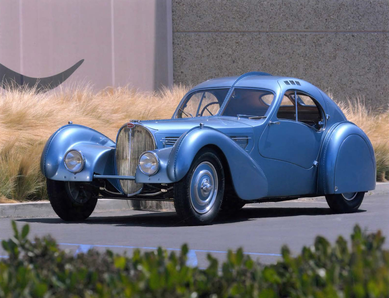 1936 Bugatti Type 57 SC Coupé Atlantic, design by Jean Bugatti: Chantilly Arts & Elégance Richard Mille