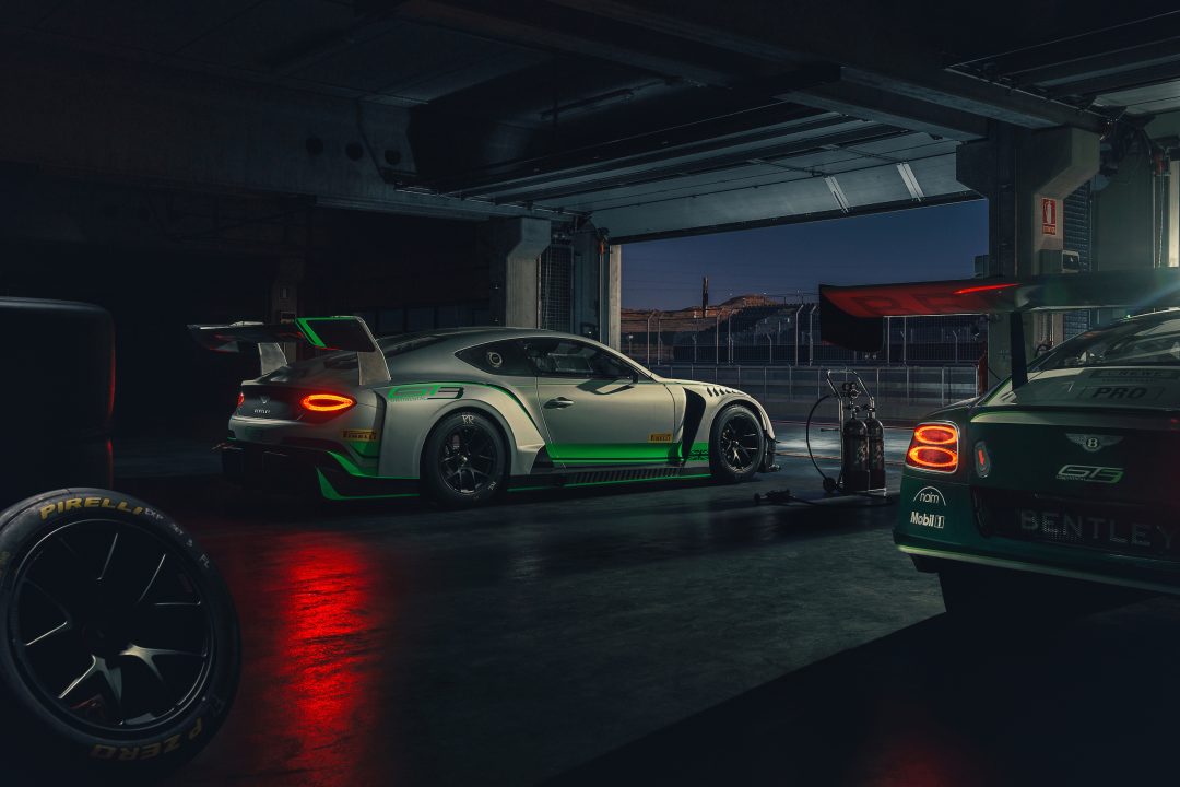 Bentley 2018 GT3 car