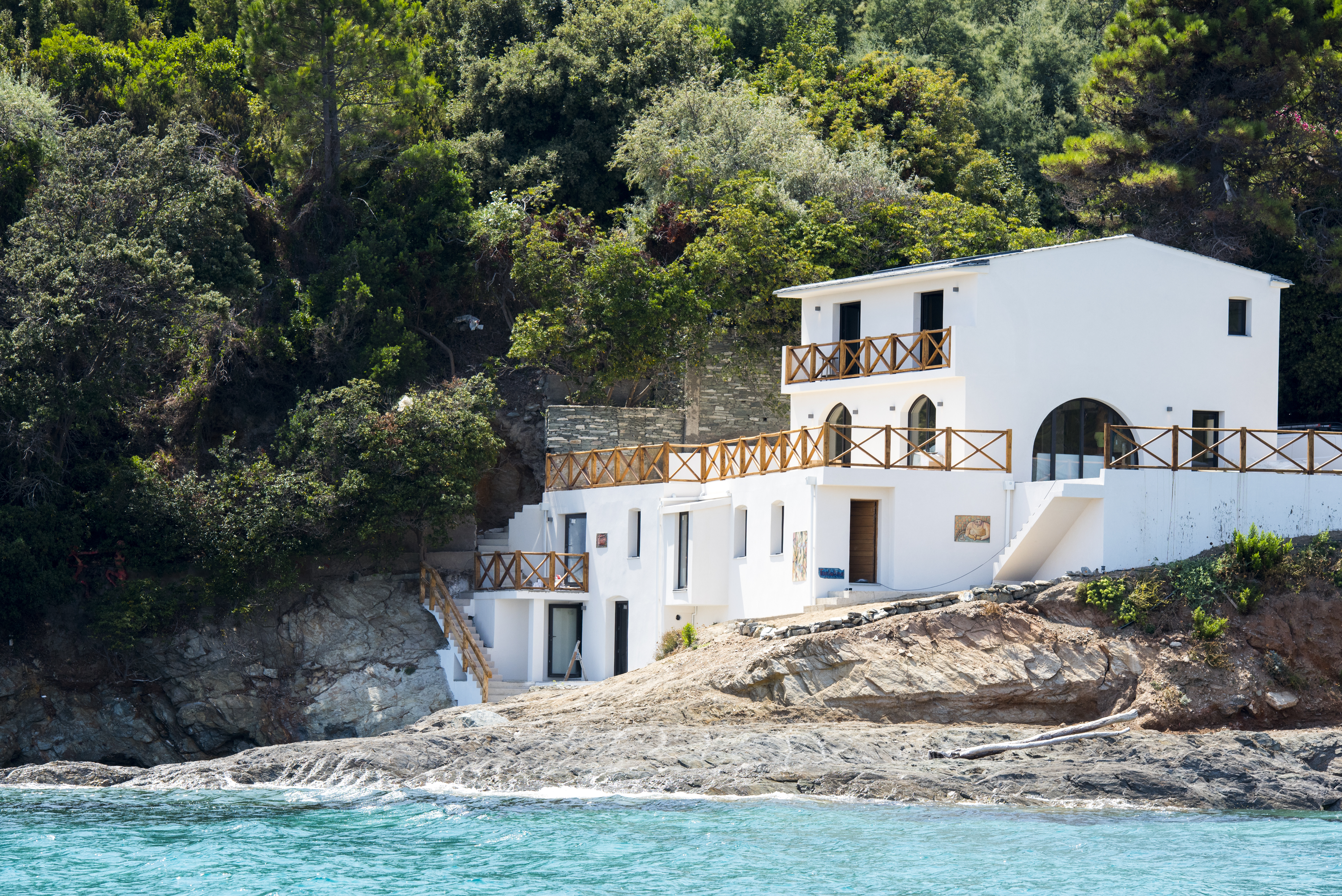 Hotel Misincu Welcomes Corsica into The List of Luxury Stays (Words by Jamie Kim)