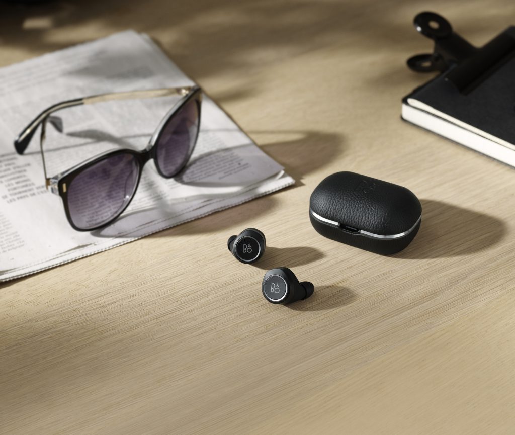 The New Beoplay E8 2.0 with Wireless Charging Case