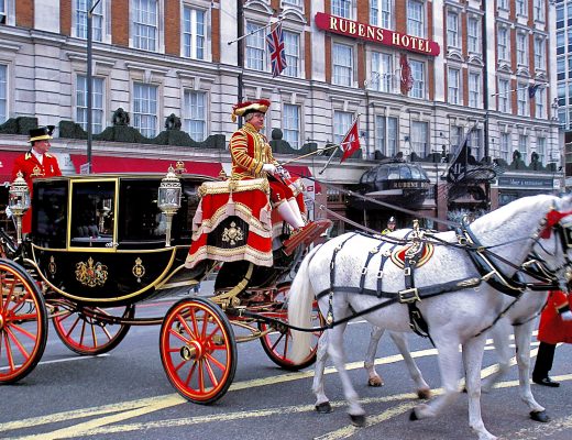 Exploring Traditional British Decor | The Rubens at The Palace