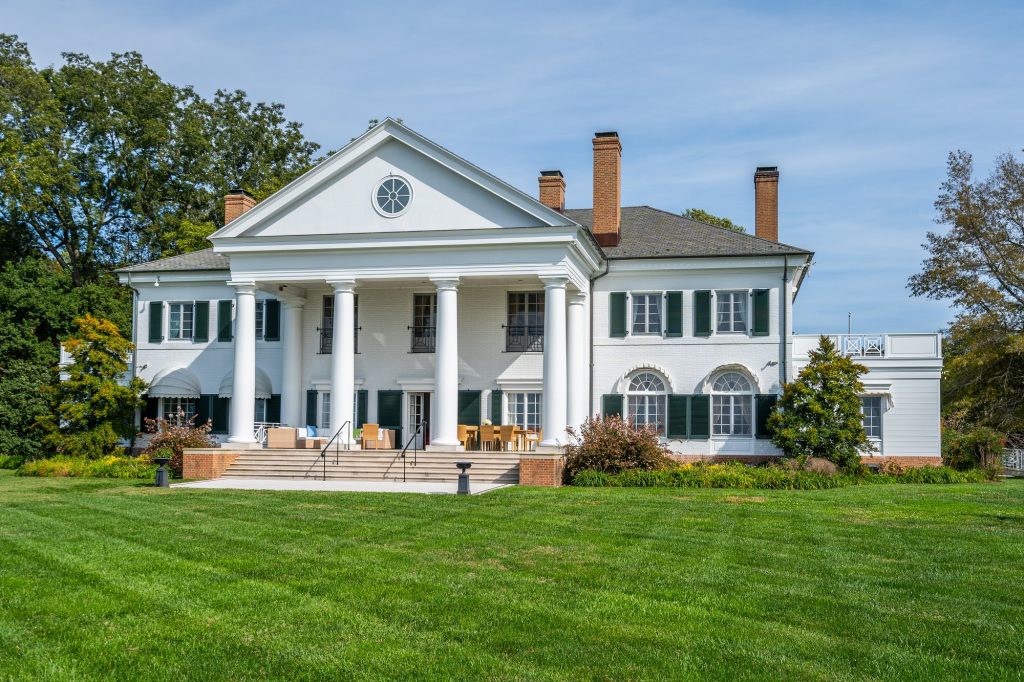 Four Most Magnificent East Coast Mansions For Sale | The Extravagant